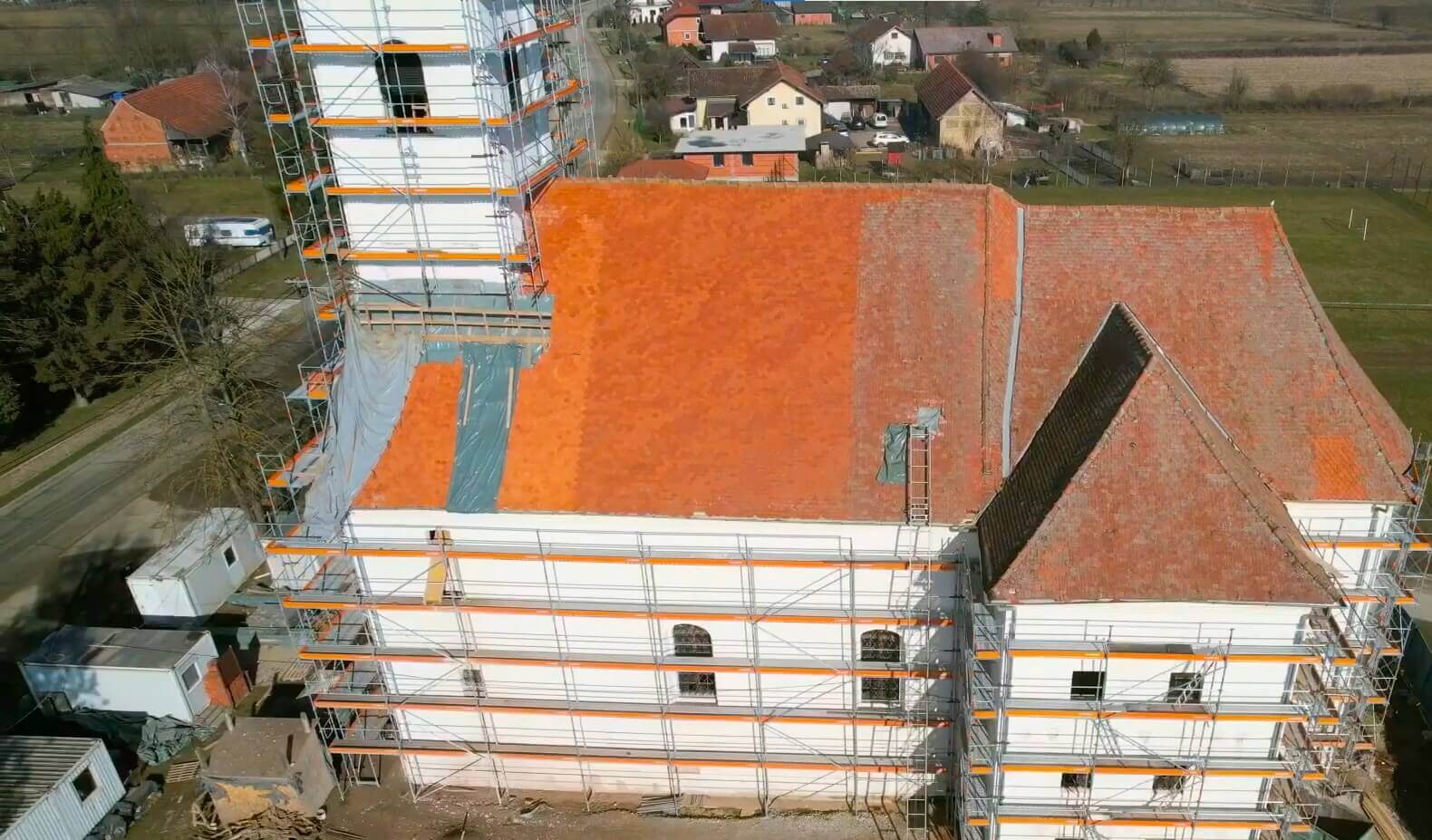 Church facade with Catari scaffolding