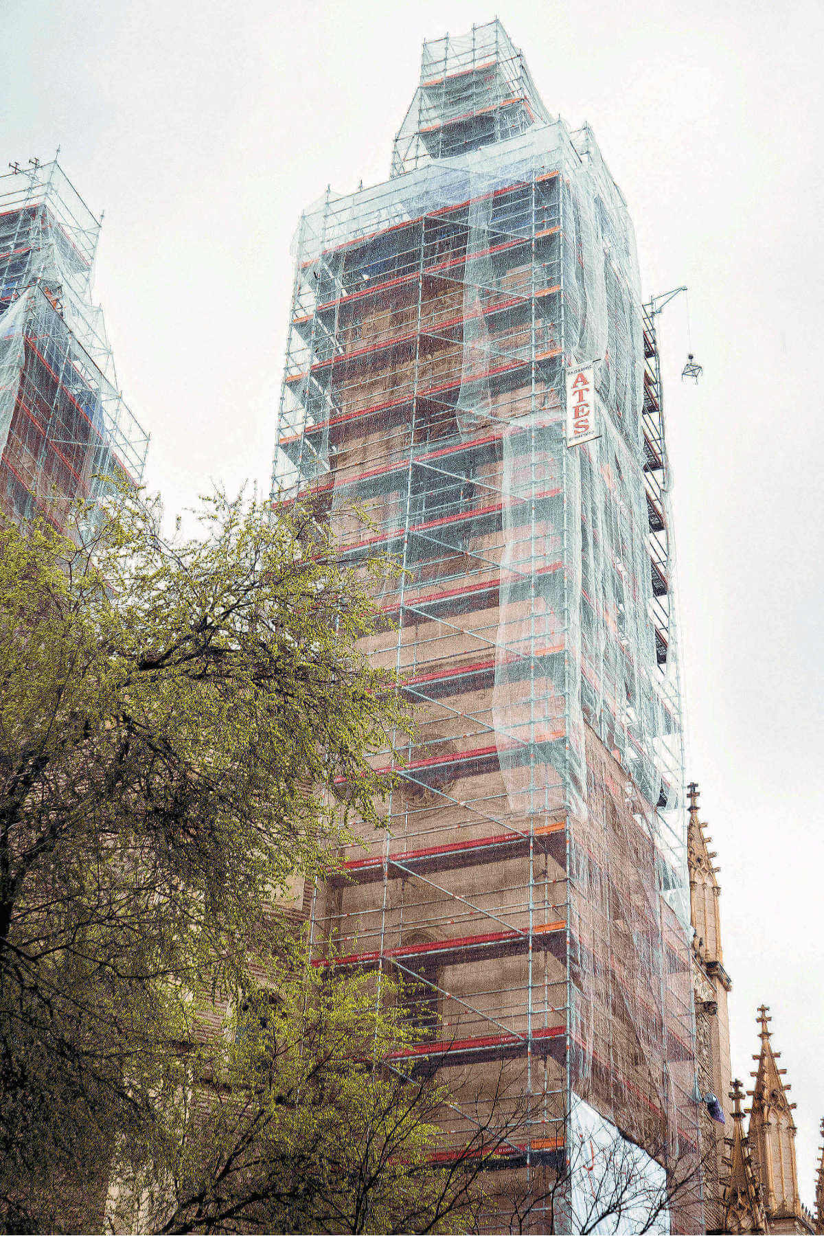 Tower facade scaffolding